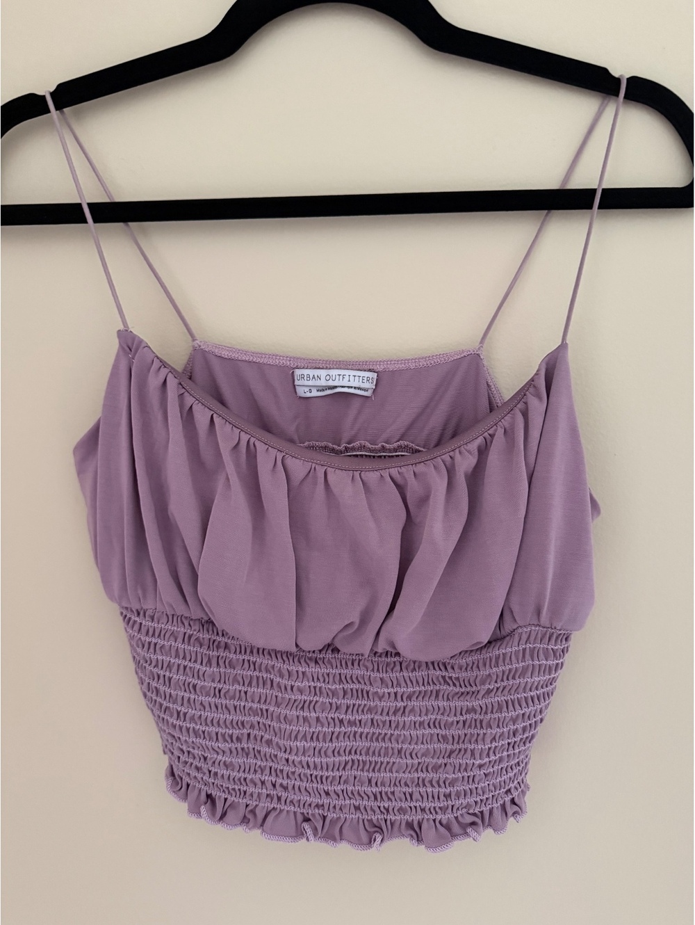 L Urban Outfitters crop top